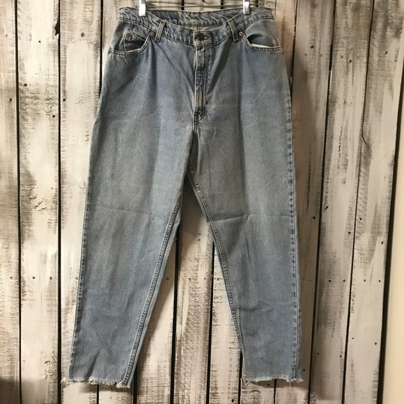 Vintage Levi’s 950 Relaxed Fit Tapered Leg 34 - Picture 8 of 8